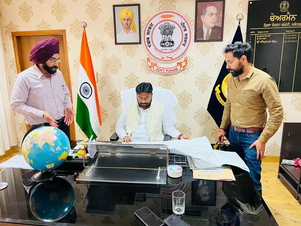 ਗੜ੍ਹਾ ਰੇਲਵੇ ਕਰਾਸਿੰਗ ‘ਤੇ 72 ਕਰੋੜ ਦੀ ਲਾਗਤ ਨਾਲ ਬਣੇਗਾ ਓਵਰਬ੍ਰਿਜ – ਅੰਮ੍ਰਿਤਪਾਲ ਸਿੰਘ