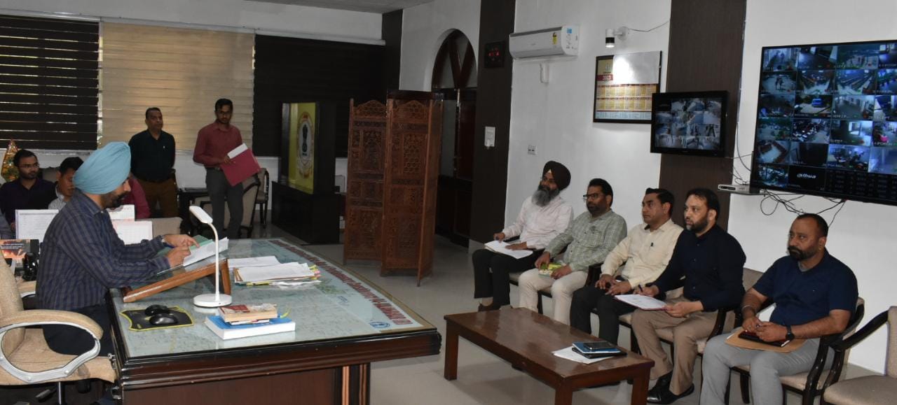 ਸਹਾਇਕ ਰਿਟਰਨਿੰਗ ਅਫ਼ਸਰਾਂ, ਜ਼ਿਲ੍ਹਾ ਪੱਧਰੀ ਮਾਸਟਰ ਟ੍ਰੇਨਰਾਂ ਤੇ ਜ਼ਿਲ੍ਹਾ ਨੋਡਲ ਅਫ਼ਸਰਾਂ ਲਈ ਦੋ ਦਿਨਾਂ ਟ੍ਰੇਨਿੰਗ ਦੀ ਸ਼ੁਰੂਆਤ