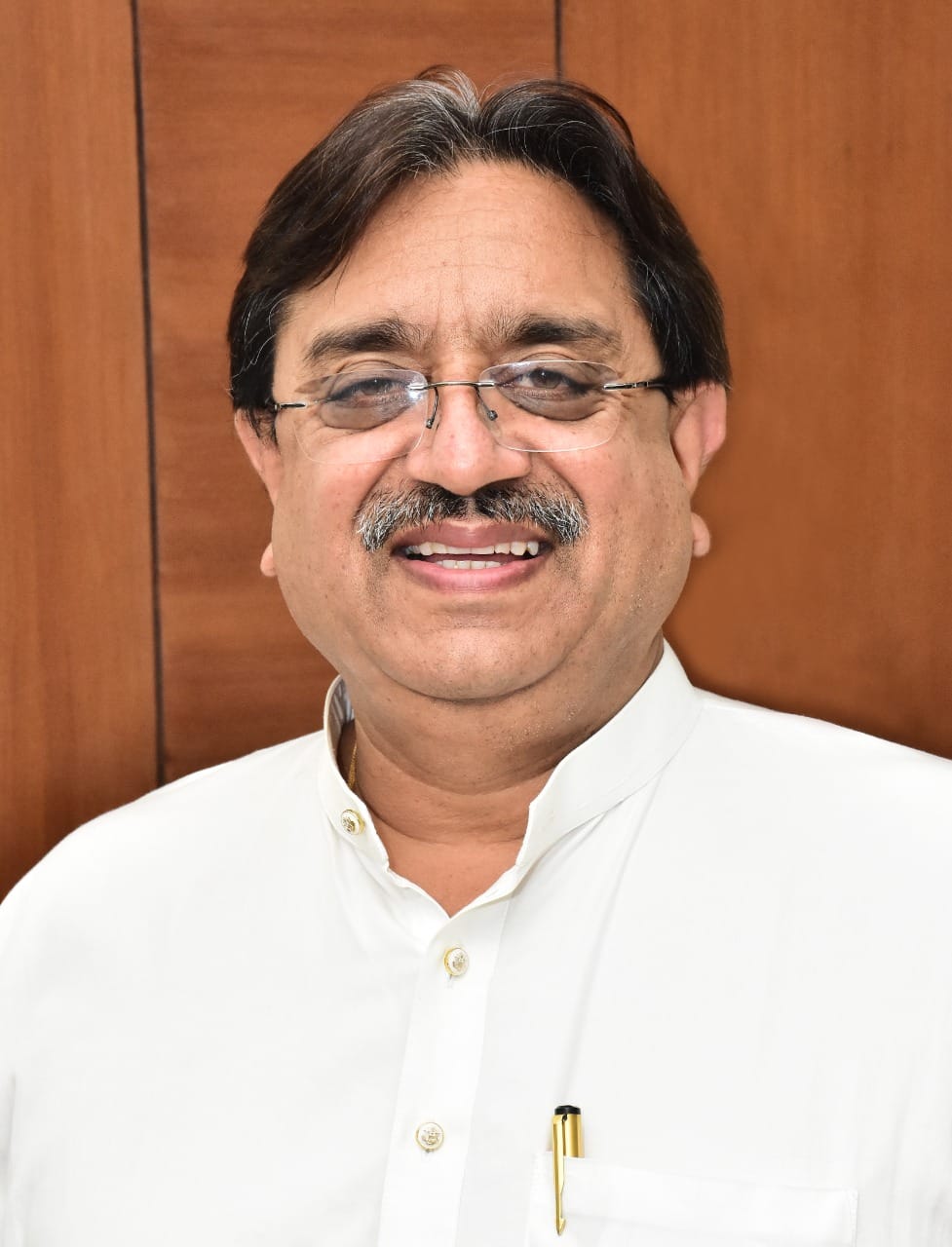 राकेश राठौर ने सुनील जाखड़ को  प्रदेश अध्यक्ष बनने पर दी बधाई एवं शुभकामनाएं