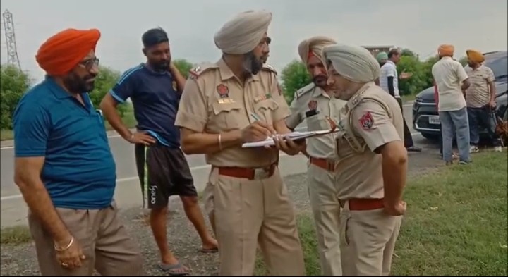 60 ਸਾਲ ਬਜ਼ੁਰਗ ਦੀ ਕੀਤੀ ਬੇਰਹਿਮੀ ਨਾਲ ਹਤਿਆ ਪੁਲਿਸ ਕਰ ਰਹੀ ਹੈ ਮਾਮਲੇ ਦੀ ਜਾਂਚ