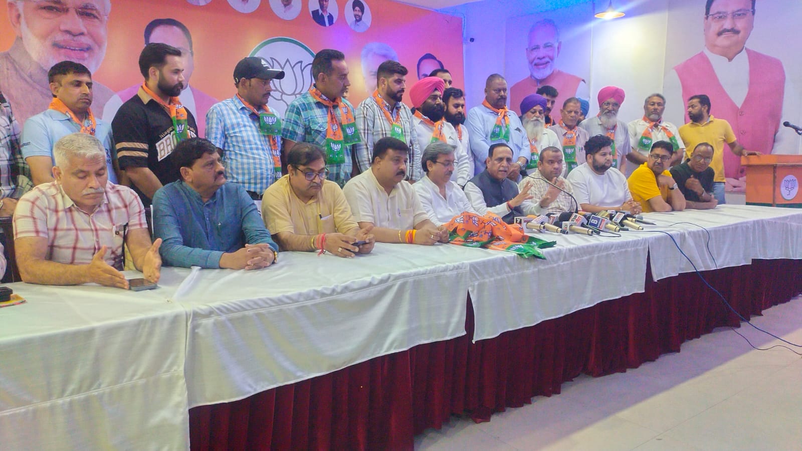 भारतीय जनता पार्टी जिला महिला मोर्चा ने लोकसभा चुनावों को लेकर महिला कार्यकर्ताओं का किया महासम्मेलन, सैकड़ो की तादाद में महिला शक्ति हुई शामिल*