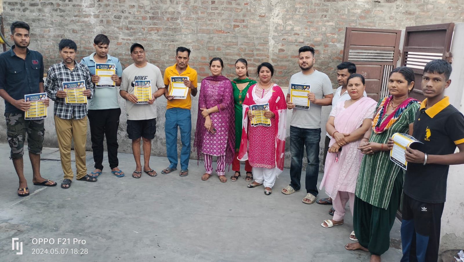 ਡਾ: ਰਾਜ ਦੀ ਚੋਣ ਮੁਹਿੰਮ ਨੂੰ ਸ਼ਹਿਰ ਦੇ ਹਰ ਵਾਰਡ ਤੋਂ ਭਰਵਾਂ ਸਮਰਥਨ, ਵਰਕਰ ਪੂਰੀ ਮਿਹਨਤ ਨਾਲ ਮੈਦਾਨ ਵਿਚ ਡਟੇਹੁ