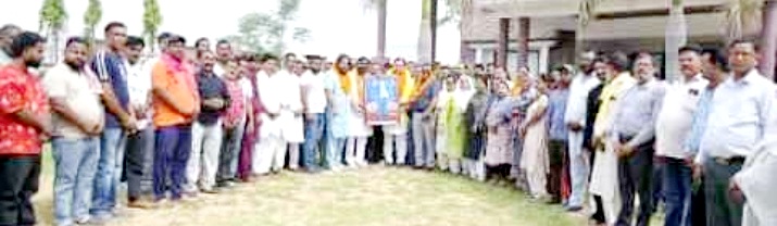 ਡਾ: ਰਾਜਕੁਮਾਰ ਚੱਬੇਵਾਲ ਐਮ ਪੀ ਨੂੰ ਸਫ਼ਾਈ ਕਰਮਚਾਰੀ ਯੂਨੀਅਨ ਨੇ ਕੀਤਾ ਸਨਮਾਨਿਤ । 