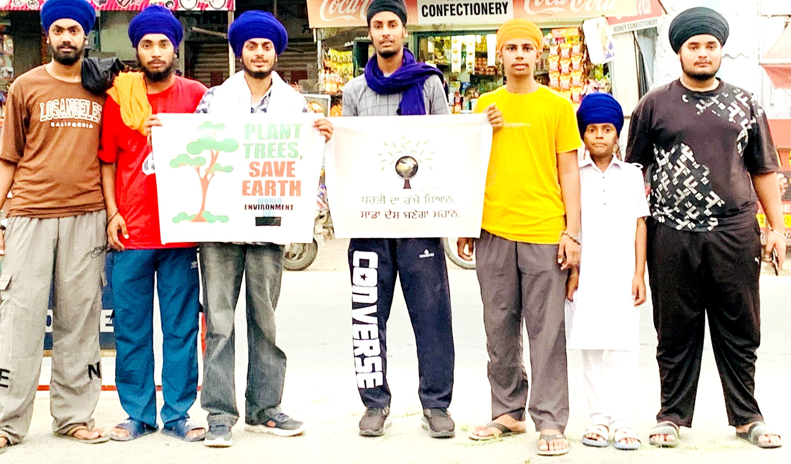 ਜੇਕਰ ਵਾਤਾਵਰਨ ਨੂੰ ਬਚਾਉਣਾ ਹੈ ਤਾਂ ਸਾਨੂੰ ਵੱਧ ਤੋਂ ਵੱਧ ਰੁੱਖ ਲਗਾਉਣੇ ਚਾਹੀਦੇ ਹਨ : ਸੁਰਿੰਦਰ ਬੂਥਗੜ