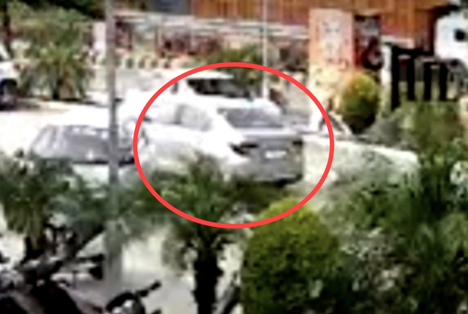 ਕੇਐਫਸੀ ਦੀ ਪਾਰਕਿੰਗ ‘ਚ ਲੁਟੇਰਿਆਂ ਨੇ ਹਮਲਾ ਕਰਕੇ ਕੈਸ਼ ਲੁੱਟਣ ਦੀ ਕੀਤੀ ਅਸਫਲ ਕੋਸ਼ਿਸ਼ 