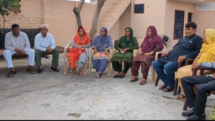 किसान की बेटी बनी लेफ्टिनेंट, लेफ्टिनेंट बन पठानकोट जिले का नाम किया रोशन,परिवार में खुशी की लहर, लोग