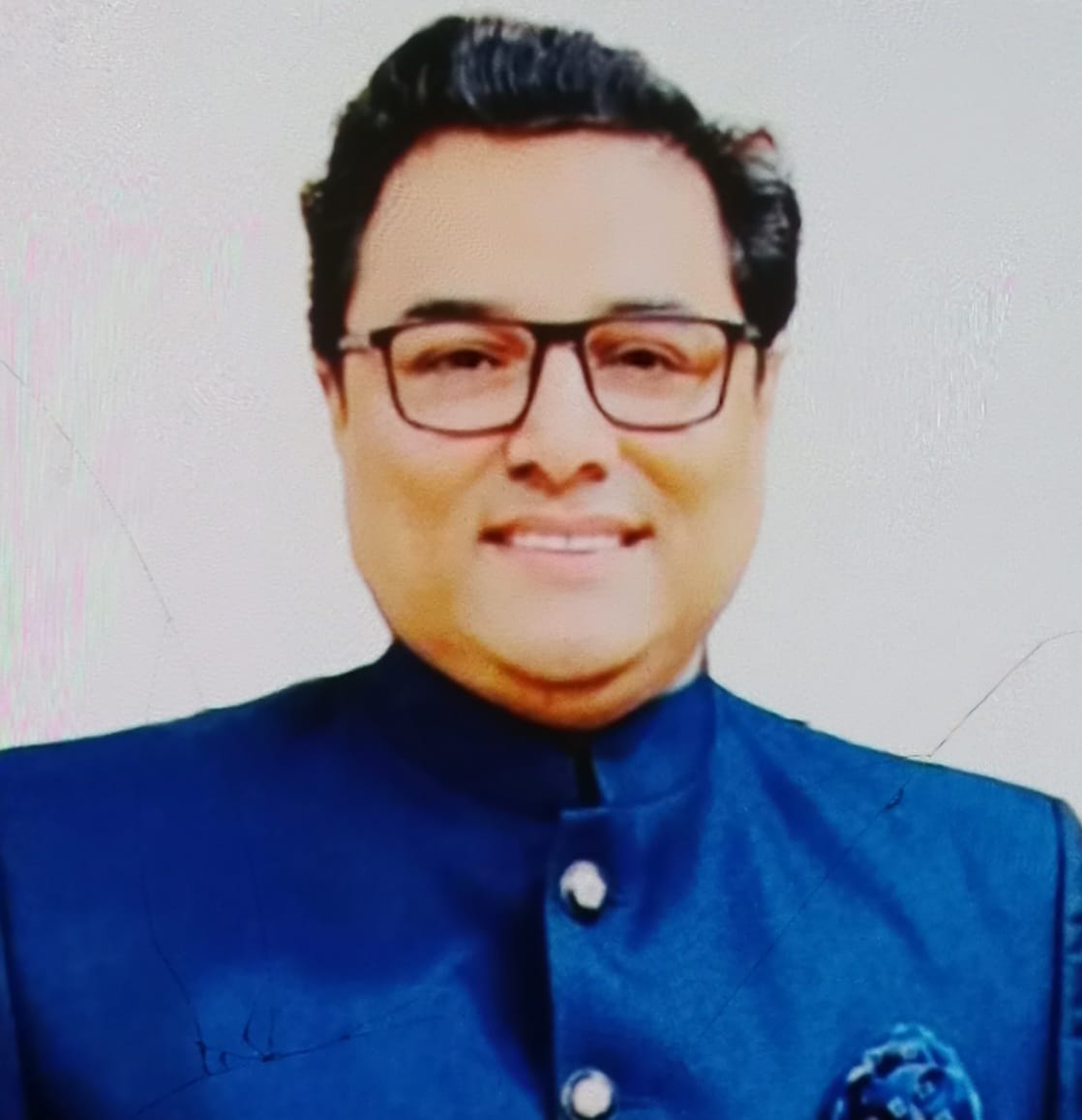 ਅੱਜ ਛੋਟੇ ਬੱਚਿਆਂ ਤੋਂ ਲੈ ਕੇ ਔਰਤਾਂ,ਨੌਜਵਾਨ ਪੀੜੀ ਅਤੇ ਬਜ਼ੁਰਗ ਵੀ ਮੋਬਾਈਲ ਫੋਨਾਂ ਦੇ ਨਸ਼ੇ ਦੇ ਆਦੀ ਹੋ ਗਏ ਹਨ 