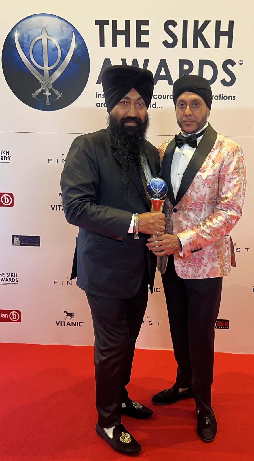 ਜਲੰਧਰ ਦੇ ਪੱਤਰਕਾਰ ਪਰਮਜੀਤ ਸਿੰਘ ਰੰਗਪੁਰੀ ਨੂੰ ਦੁਬਈ ਵਿੱਚ ਮਿਲਿਆ ਅੰਤਰਰਾਸ਼ਟਰੀ ਅਵਾਰਡ, ਖੇਡਾਂ ਦੀ ਸ਼੍ਰੇਣੀ ਵਿੱਚ “ਦਿ ਸਿੱਖ ਅਵਾਰਡ” ਨਾਲ ਸਨਮਾਨਿਤ ਕੀਤਾ ਗਿਆ