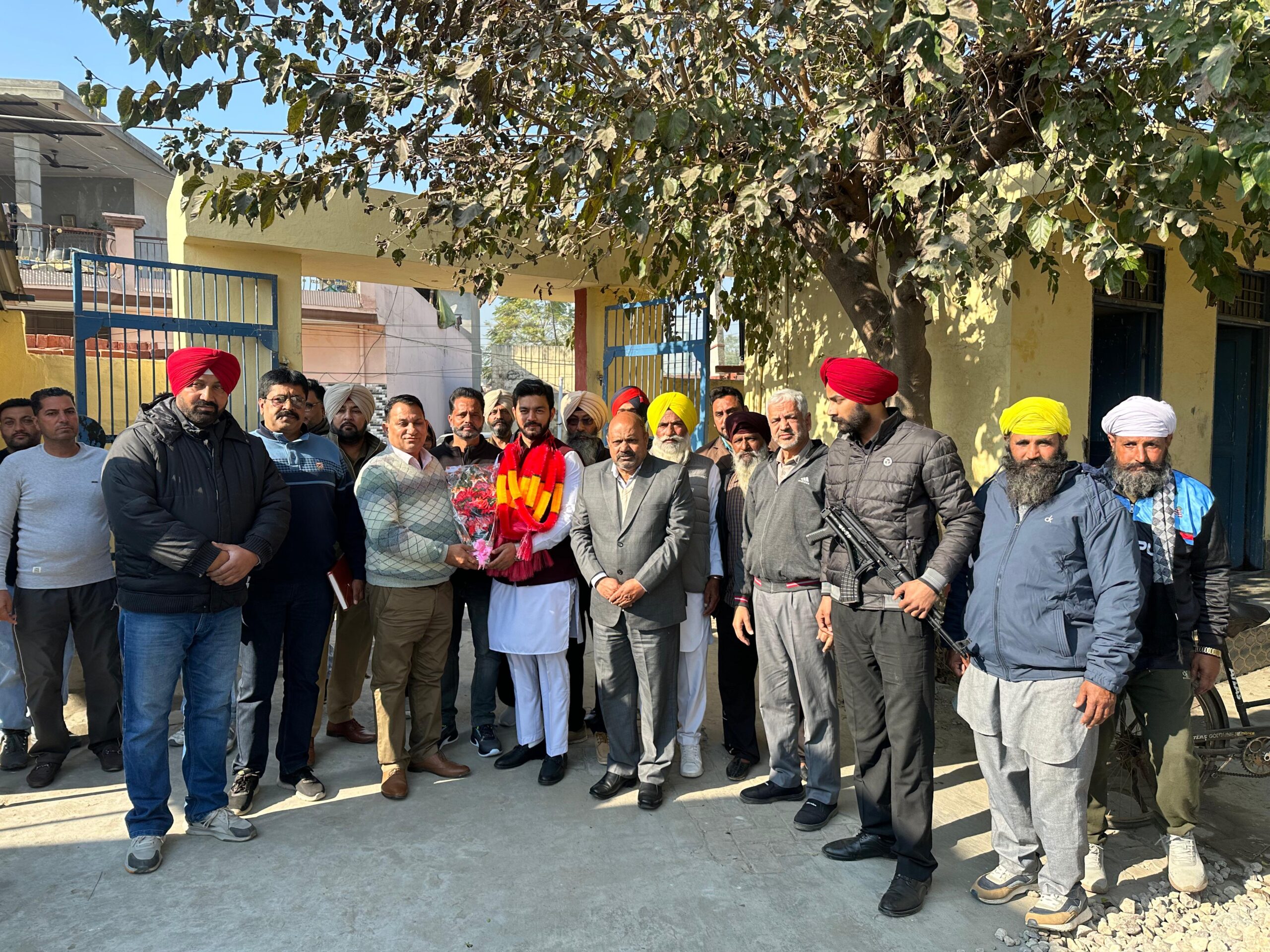 ਚੱਬੇਵਾਲ ਦੇ ਸਕੂਲ ਬਣਨਗੇ ਨੰ. 1 – ਡਾ. ਇਸ਼ਾਂਕ ਕੁਮਾਰ  