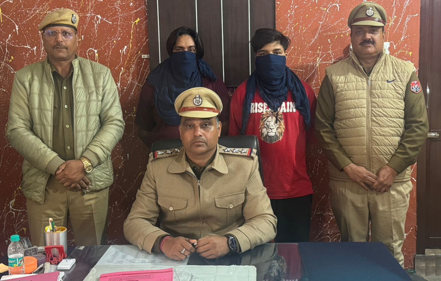 250 ਨਸ਼ੀਲੀਆਂ ਗੋਲੀਆਂ ਸਮੇਤ ਦੋ ਵਿਅਕਤੀਆਂ ਨੂੰ ਪੁਲਿਸ ਨੇ ਕਾਬੂ !