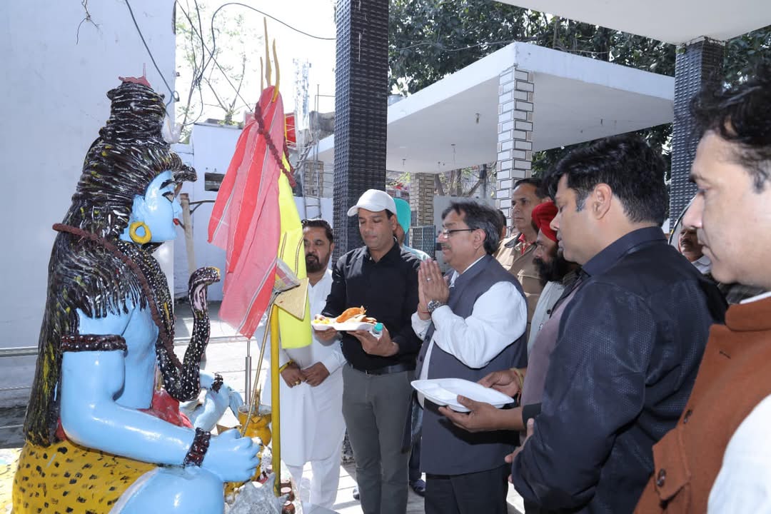 भगवान भोलेनाथ की कृपा से सारे संसार की मनोकामनाएं होती है पूरी-राकेश राठौर 