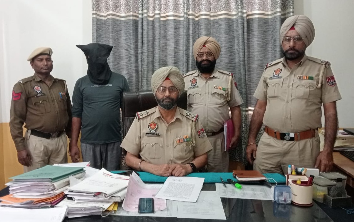 ਪਿੰਡ ਮੈਲੀ ਦੇ ਤੱਪ ਅਸਥਾਨ ਮਹੂਆ ਸਾਹਿਬ ਵਿਖ਼ੇ ਸ਼ਿਵਲਿੰਗ ਦੀ ਬੇਅਦਬੀ ਕਰਨ ਵਾਲੇ ਨੂੰ ਕੀਤਾ ਪੁਲਿਸ ਨੇ ਤੁਰੰਤ ਗ੍ਰਿਫਤਾਰ!  