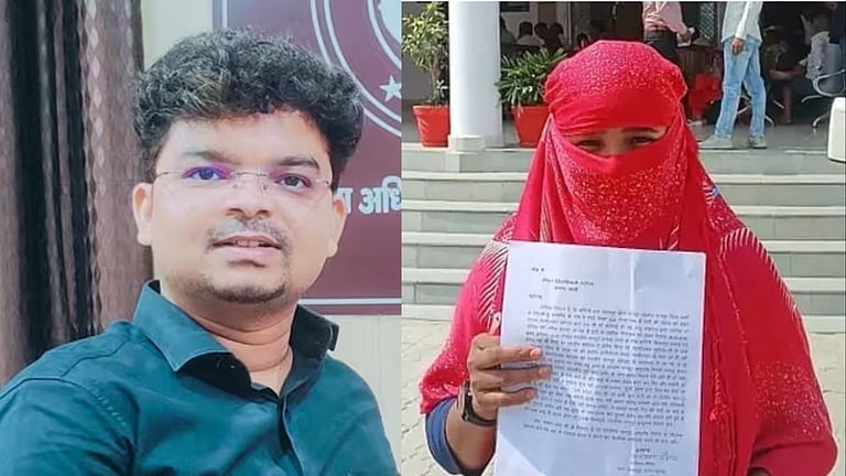 ਐਸ,ਡੀ,ਐਮ ਨੇ ਦਲਿਤ ਔਰਤ ਨੂੰ ਬਦਤਮੀਜ ਅਤੇ ਨੀਵੀਂ ਜਾਤ ਕਹਿ ਕੇ ਆਪਣੇ ਦਫਤਰ ਵਿੱਚੋਂ ਕੱਢਿਆ ਬਾਹਰ,