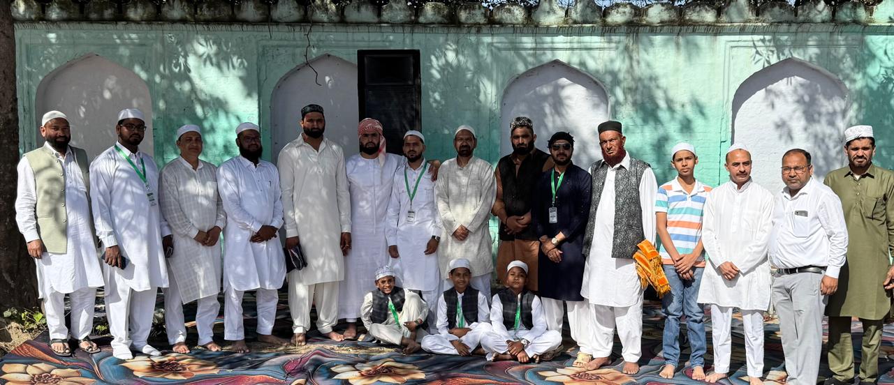 ਹੁਸ਼ਿਆਰਪੁਰ ਵਿਖੇ ਖੁਸ਼ੀਆਂ ਨਾਲ ਮਨਾਇਆ ਗਿਆ ਈਦ-ਉਲ-ਫਿਤਰ ਦਾ ਤਿਉਹਾਰ