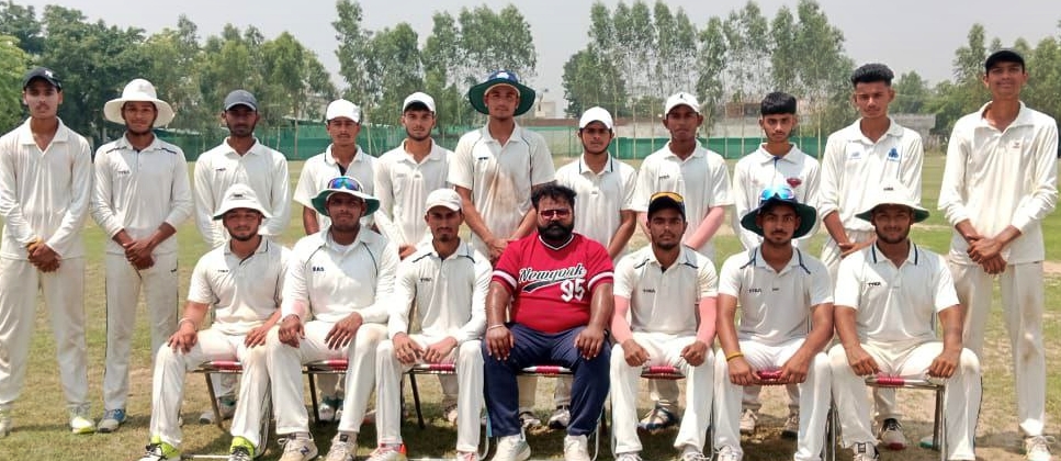ਅੰਡਰ-19 ਕ੍ਰਿਕਟ ਵਿੱਚ ਹੁਸ਼ਿਆਰਪੁਰ ਨੇ ਨਵਾਂਸ਼ਹਿਰ ਨੂੰ 50 ਦੌੜਾਂ ਨਾਲ ਹਰਾਇਆ ਅਤੇ 5 ਅੰਕ ਹਾਸਲ ਕੀਤੇ : ਡਾ. ਰਮਨ ਘਈ