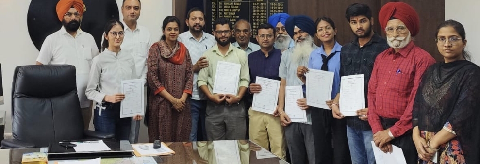 ਭਾਸ਼ਾ ਵਿਭਾਗ ਦਫ਼ਤਰ ਵੱਲੋਂ ਉਰਦੂ ਆਮੋਜ਼ ਕੋਰਸ ਸਰਟੀਫਿਕੇਟ ਵੰਡ ਸਮਾਗਮ