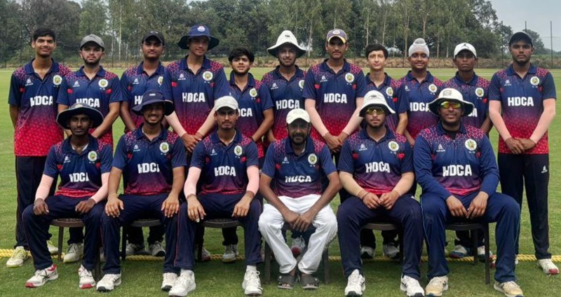 ਲੜਕਿਆਂ ਦੇ ਅੰਡਰ-19 ਕ੍ਰਿਕਟ ਵਿੱਚ, ਹੁਸ਼ਿਆਰਪੁਰ ਨੇ ਕਪੂਰਥਲਾ ਟੀਮ ਨੂੰ 153 ਦੌੜਾਂ ਨਾਲ ਹਰਾਇਆ : ਡਾ. ਰਮਨ ਘਈ