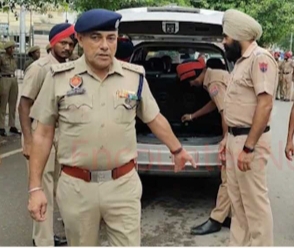 ਜਲੰਧਰ, ਪੁਲਿਸ ਵੱਲੋਂ ਸ਼ਹਿਰ ਵਿੱਚ ਵੱਖ-ਵੱਖ ਥਾਵਾਂ ‘ਤੇ ਲਗਾਏ ਗਏ ਹਾਈ-ਟੈਕ ਨਾਕੇ, ਵਾਹਨਾਂ ਦੀ ਕੀਤੀ ਗਈ ਚੈਕਿੰਗ 