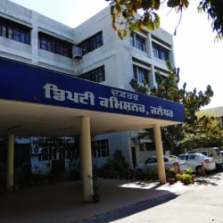 ਤਹਸੀਲਾਂ ਵਿੱਚੋਂ ਰਜਿਸਟਰੀ ਦੌਰਾਨ ਲੰਬੜਦਾਰ ਨਾਮ ਦੇ ਮਾਫੀਆ ਰਾਜ ਨੂੰ ਕੀਤਾ ਜਾਵੇ ਖਤਮ : ਜੱਸੀ ਤੱਲਣ 