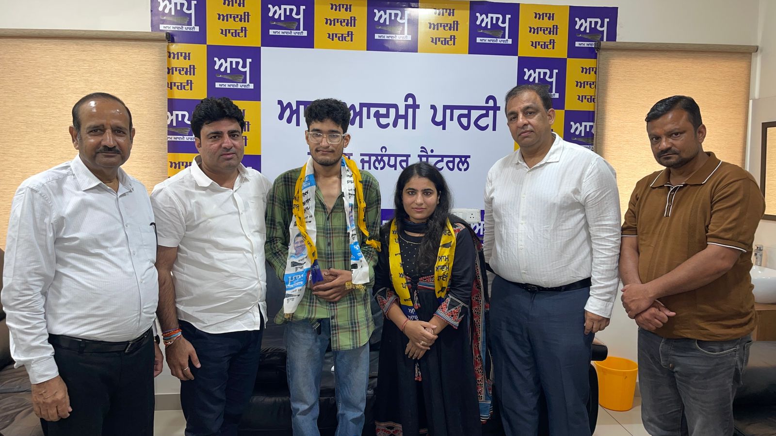 ਜਲੰਧਰ ਦੀ ਨਾਮਵਰ CA ਆਂਚਲ ਮਨਕਤਲਾ ਨੇ ਫੜਿਆ ਆਪ ਪਾਰਟੀ ਦਾ ਪੱਲਾ 