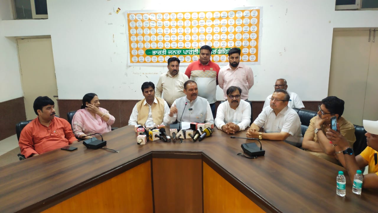 दिल्ली मे हारी आप पंजाब मे पुलिस का इस्तेमाल कर भाजपा की बढ़ती लोकप्रियता से घबराई-सुशील शर्मा 