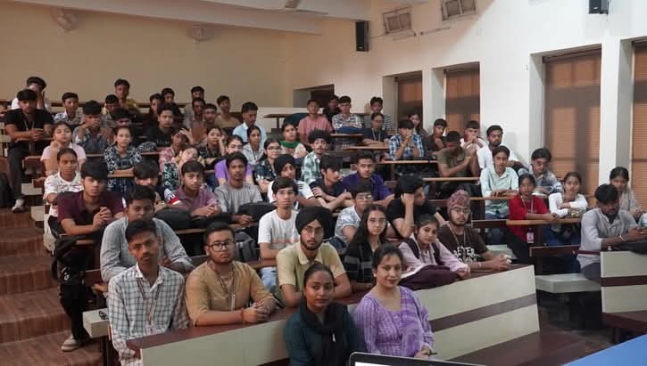 ਜਲੰਧਰ ਦੇ ਡੀਏਵੀ ਕਾਲਜ ਵਿੱਚ ਪੰਜਾਬੀ ਲੋਕਧਾਰਾ ਨਾਲ ਸੰਬੰਧਿਤ ਭਾਸ਼ਣ ਦਾ ਕੀਤਾ ਗਿਆ ਆਯੋਜਨ 