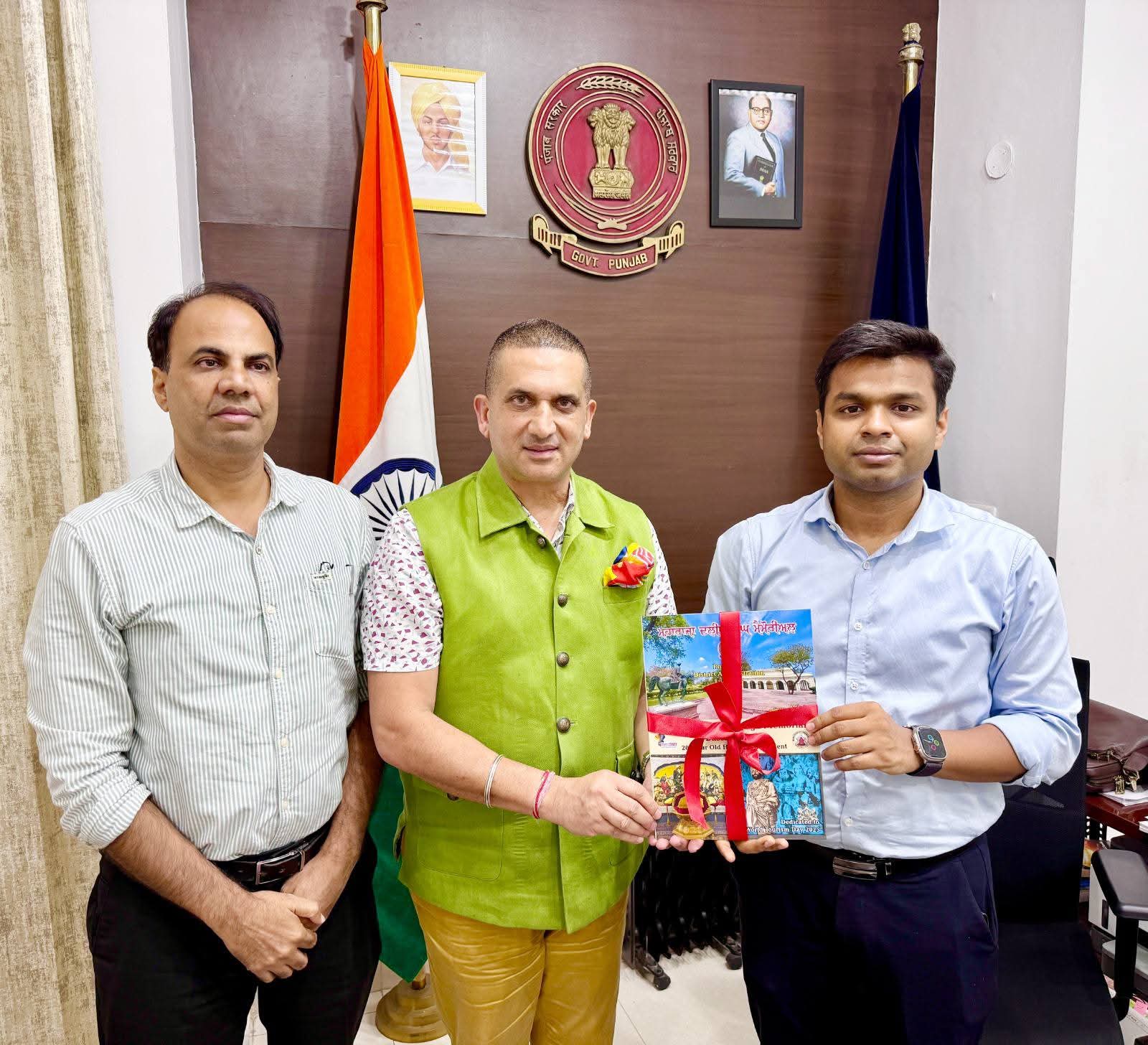 *”ਲੁਧਿਆਣਾ ਦੇ ਵਿਰਾਸਤੀ ਖਜ਼ਾਨਿਆਂ ‘ਤੇ ਚਿੱਤਰਕਾਰੀ ਬਰੋਸ਼ਰ ਅਤੇ ਦਸਤਾਵੇਜ਼ੀ ਰਿਲੀਜ਼”*