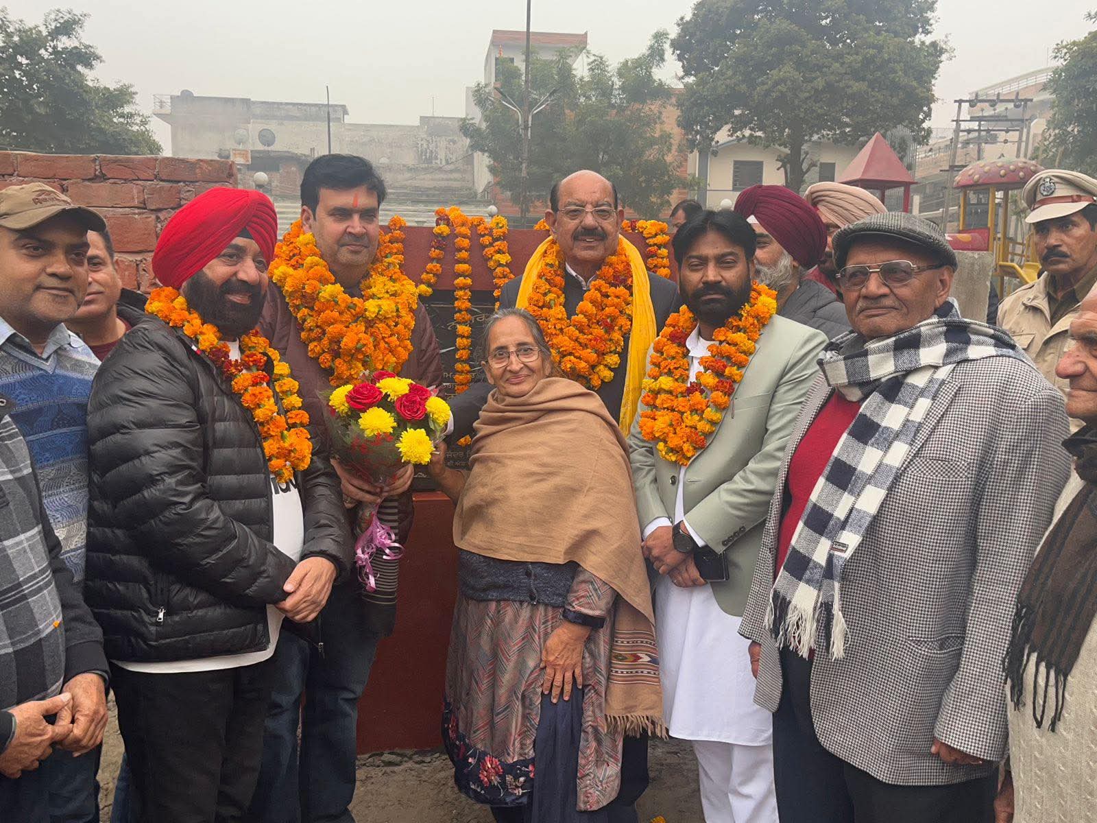 ਆਪ ਤੋ ਮਹਿੰਦਰ ਭਗਤ ਨੇ ਵਾਰਡ ਨੰਬਰ 48 ਦੇ ਨਿਜਾਤਮ ਨਗਰ ਵਿੱਚ ਵਿਕਾਸ ਪ੍ਰੋਜੈਕਟਾਂ ਦਾ ਰੱਖਿਆ ਨੀਵ ਪੱਥਰ