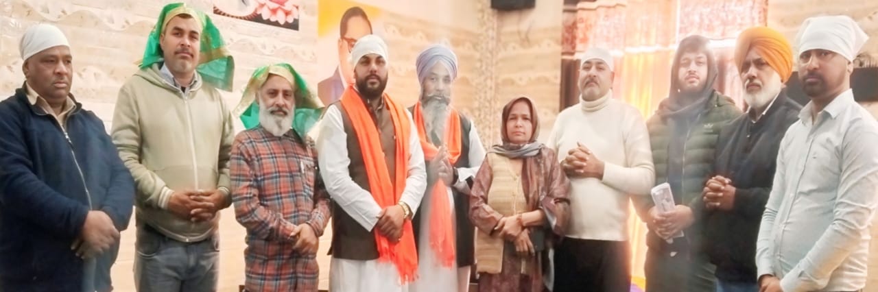 ਜ਼ਿਲਾ ਪ੍ਰੀਸ਼ਦ ਅਤੇ ਬਲਾਕ ਸੰਮਤੀ ਦੇ ਉਮੀਦਵਾਰ ਪਹੁੰਚੇ ਜੈਤੇਵਾਲੀ