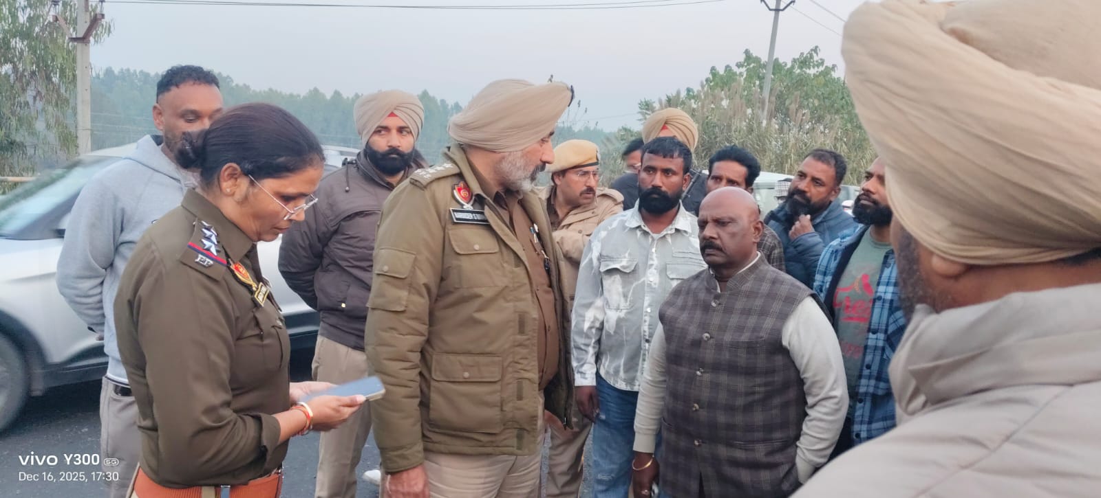 ਕਸਬਾ ਹਰਿਆਣਾ ਵਿੱਚ ਦਿਨ-ਦਿਹਾੜੇ ਗੁੰਡਾਗਰਦੀ ਦਾ ਨੰਗਾ ਨਾਚ 20/22 ਸਾਲਾ ਨੌਜਵਾਨ ਨੂੰ ਗੋਲੀਆਂ ਨਾਲ ਭੁੰਨਿਆ