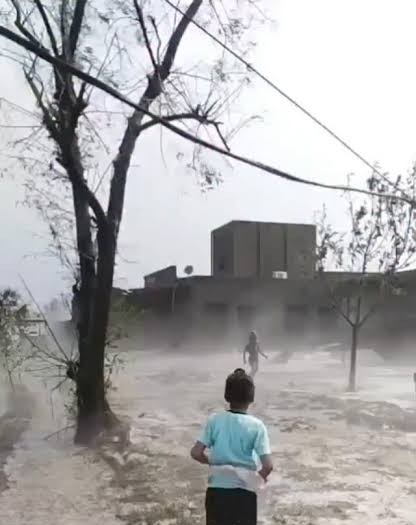 Weather:ਪੰਜਾਬ ਦੇ ਕਈ ਹਿੱਸਿਆਂ ਵਿੱਚ ਮੀਂਹ ਦੇ ਨਾਲ਼ ਗੜੇ ਮਾਰੀ ਅਤੇ ਤੁਫਾਨ